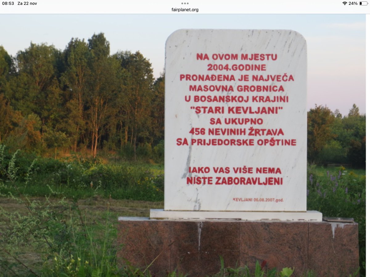Satko_M's tweet photo. @LazovicMar5932 @arleta131313 Ovo je za mene 9. januar. Rat nije bio stihija,ili poplava, nego smišljen, organizovan,odradjen posao istrebljenja populacije s jednog područja. I Ratko Mladić kad je pročitan plan 12.5.92. u Banja Luci je rekao:’to je, ljudi, genocid’. Srebrenica nije izuzetak nego zadnji čin. https://t.co/gULaNX8qnb