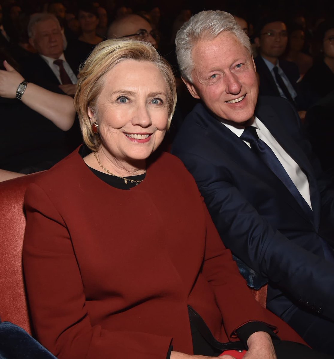 remarks's tweet image. JUST IN: 🇺🇸 Bill and Hillary Clinton refuse to testify in House investigation into Jeffrey Epstein.