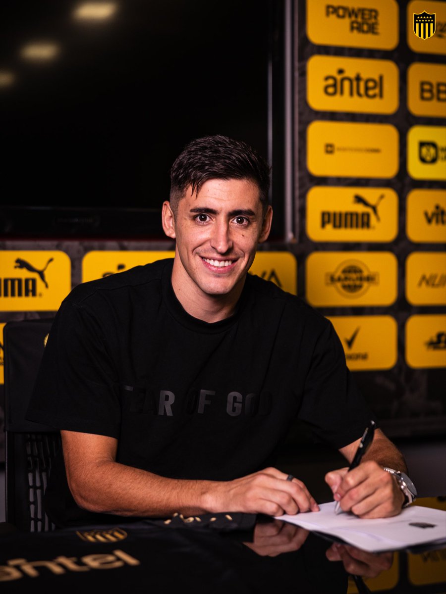 OficialCAP's tweet image. Llego a Los Aromos y puso la firma ✍️ 

✅ Gastón Togni 🇦🇷