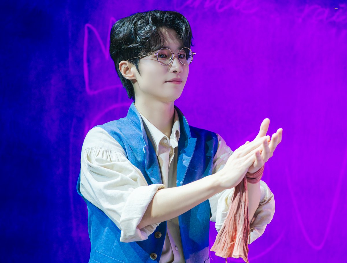 260108 뮤지컬 프라테르니테 🇨🇵
커튼콜 데이   

제르베 役 | #이세헌 배우