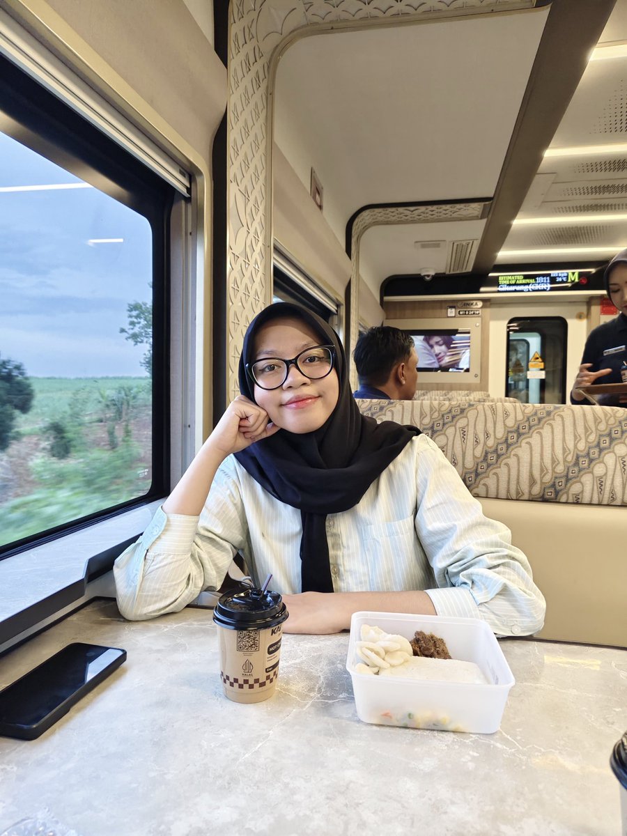 sya 🧯 tweet media