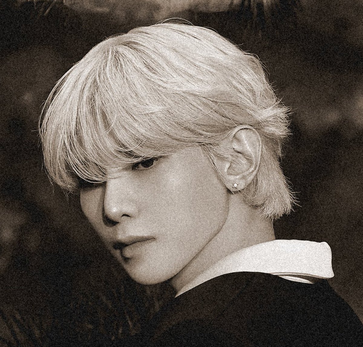 devoidflower's tweet image. .