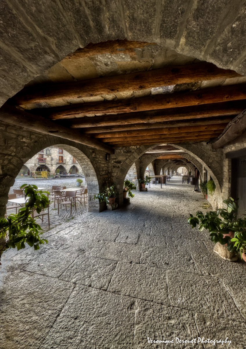 🇪🇸 Aínsa
Aragón, España 
Veronique Derouet 01/2026
#ainsa #aragon #españa #spain <a href="/ThePhotoHour/">#ThePhotoHour</a>