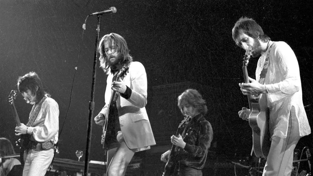 EricClapton's tweet image. On this day in 1973: The Rainbow Concerts, organized by Pete Townshend as part of “Fanfare For Europe” celebrating Great Britain’s entry into the Common Market, took place. This photo of Eric, Pete, @ronniewood, and Ric Grech is taken from one of the shows.
 
📸: Chris…