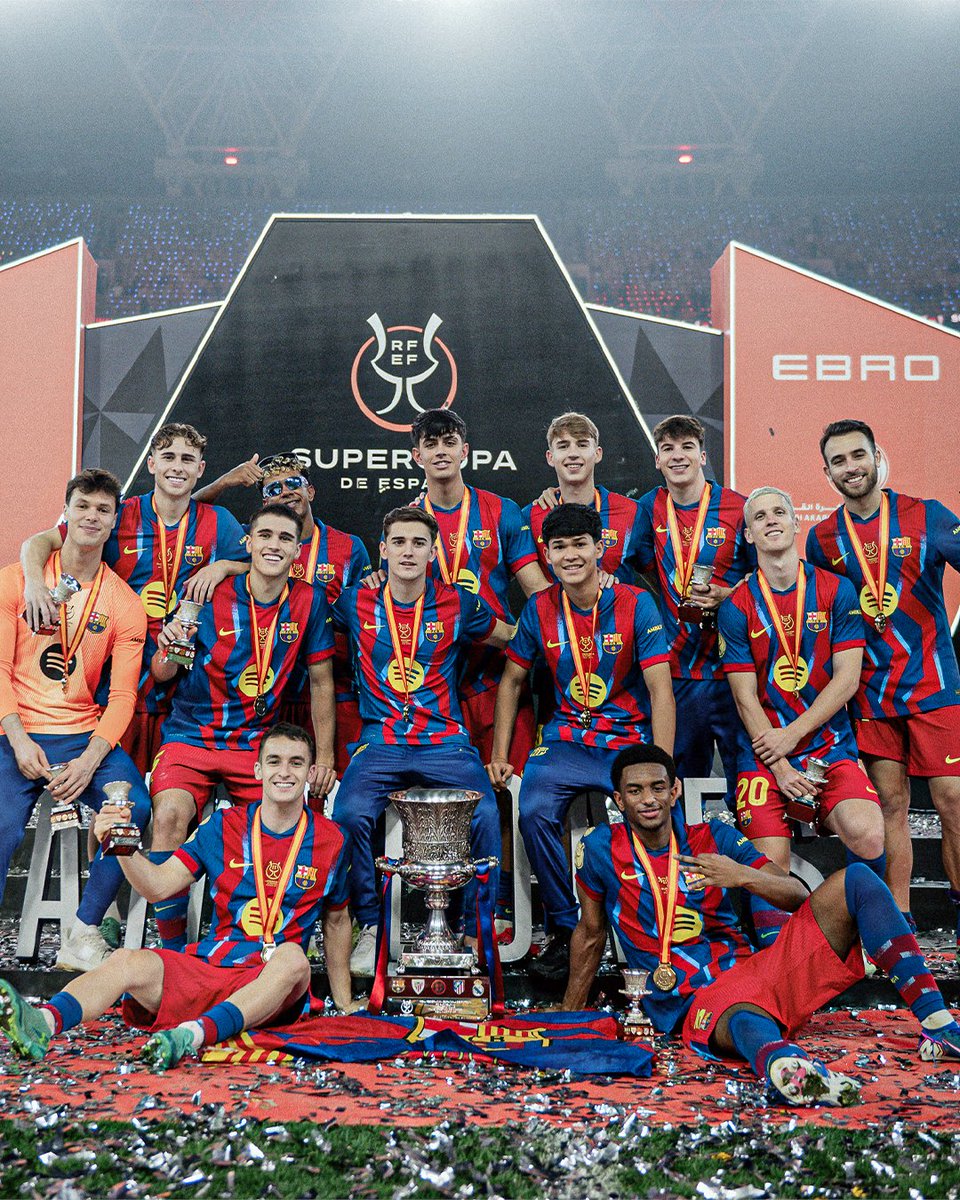 ESPNFC's tweet image. La Masia graduates took a picture together after winning the Spanish Supercopa 🏆

Five of the team's starting XI in the final came from the academy and another two came on as substitutes.

One of the best development systems in the world 🌍
