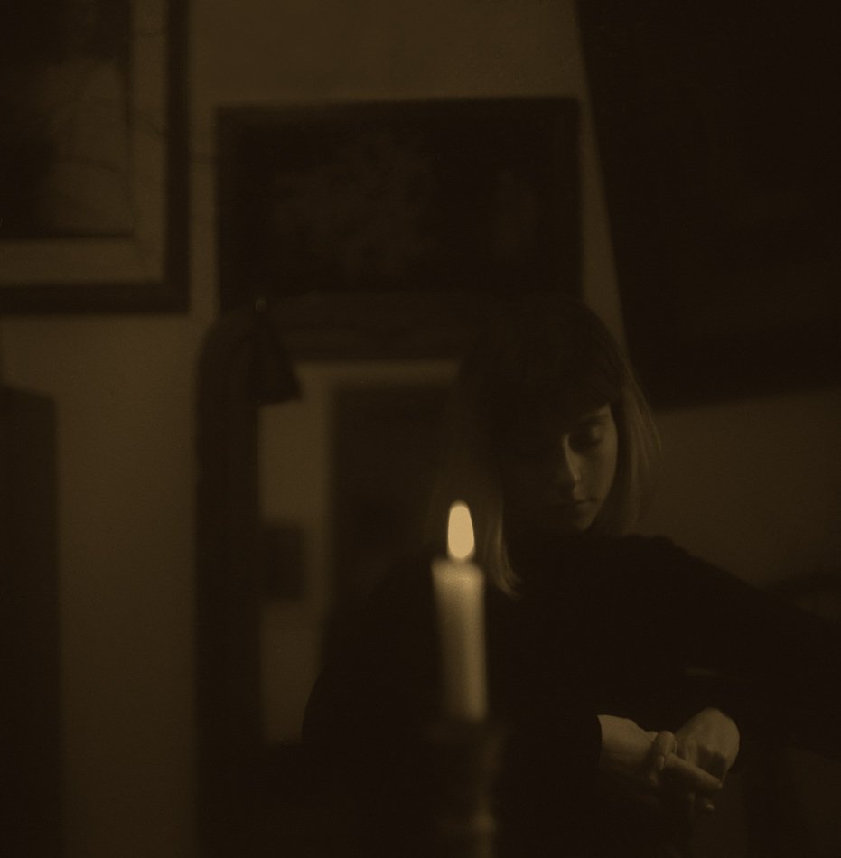 "Poetry might be defined as the clear expression of mixed feelings."

W.H. Auden / New Year Letter

📷Katia Chausheva