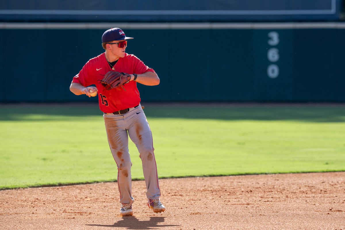 SamfordBaseball's tweet image. One month away from the start of the season!!!

#SetTheStandard | #AllForSAMford