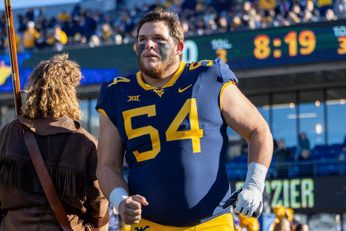 KangEerRoo's tweet image. The 🐐