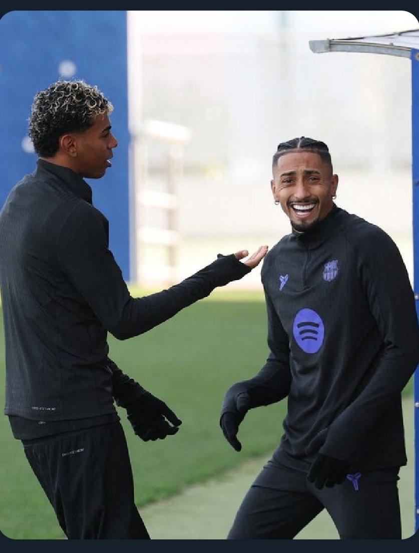 <a href="/TouchlineX/">The Touchline | 𝐓</a> If madrid player train under Hansi flick for one week, they all will run to perez ....lol they can't relate