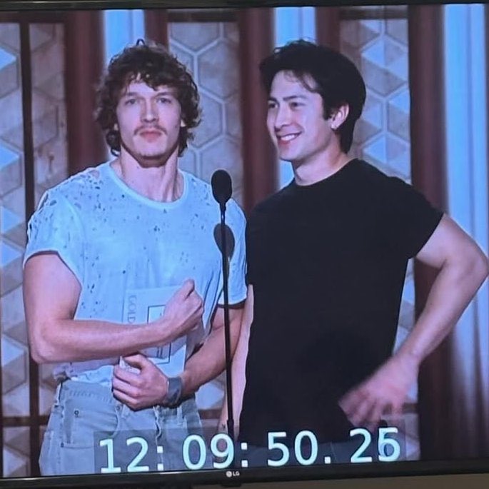 springpanic's tweet image. i love how they look totally different in a matter of hours