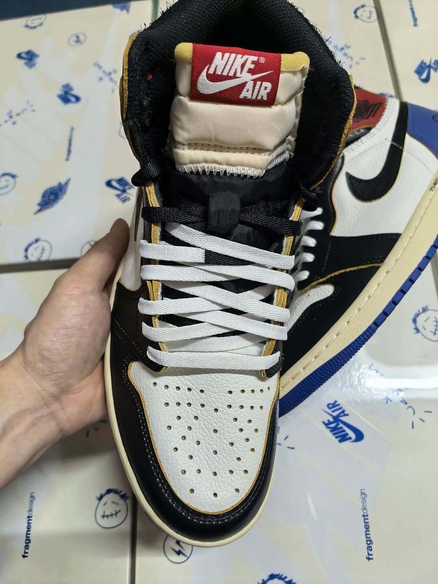 JustFreshKicks's tweet image. Fragment x Union LA x Air Jordan 1 High “Varsity Red/Sport Royal” ⚡️

• February 2026
• 44,000 pairs
• $200 USD