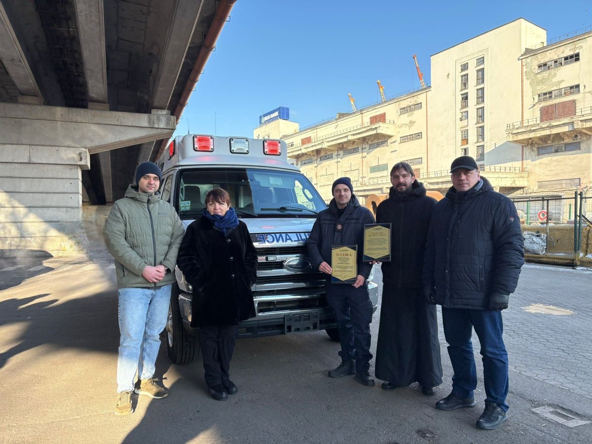 Happy to report that another ambulance has been handed over in Ukraine. This ambulance will now work at the Odesa Sea Port.  Thanks to <a href="/avfukraine/">Volunteer firefighters Ukraine</a> for their help in delivering it. Thanks to <a href="/HapagLloydAG/">Hapag-Lloyd AG</a> for the shipping.  And big thank you to <a href="/PridestarTEMS/">Pridestar Trinity EMS</a>  for the ambulance.