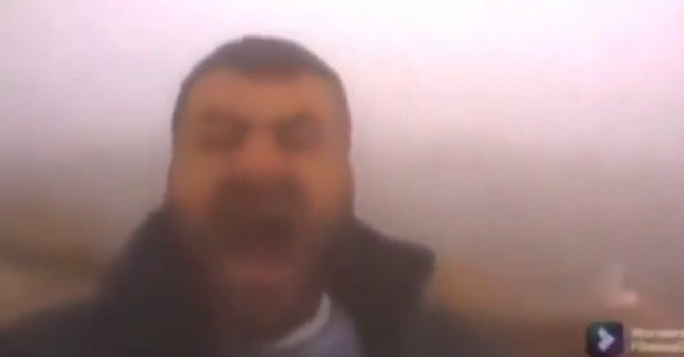 O esnada eti senin kemiği benim diyip kendini mevzudan sıyıran peder king