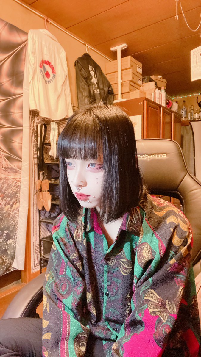 空 気 圧 hPa tweet media