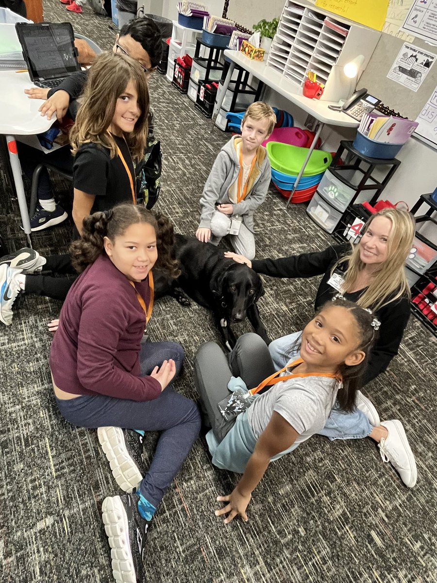 Mrs. Cagna tweet media