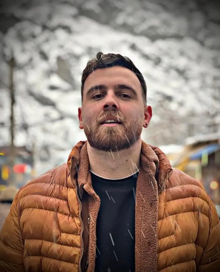 Eve_Barlow's tweet image. Erfan Soltani. Say his name. A 26-year-old innocent protestor in Iran due to be publicly executed tomorrow by the regime. Say his name. #ErfanSoltani