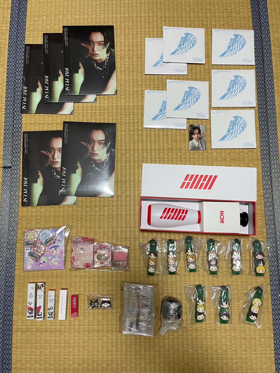 beebluzz's tweet image. Jpanis Jpothers Hai kalau ada yang minat beli boneka/ganci lucu lucu dari jepang disini bisa ya, rate nya sangat murah, dihitung berat, kecuali boneka besar atau bantal, bisa vakum juga yaa

link grup: line.me/R/ti/g/5HemCf2…