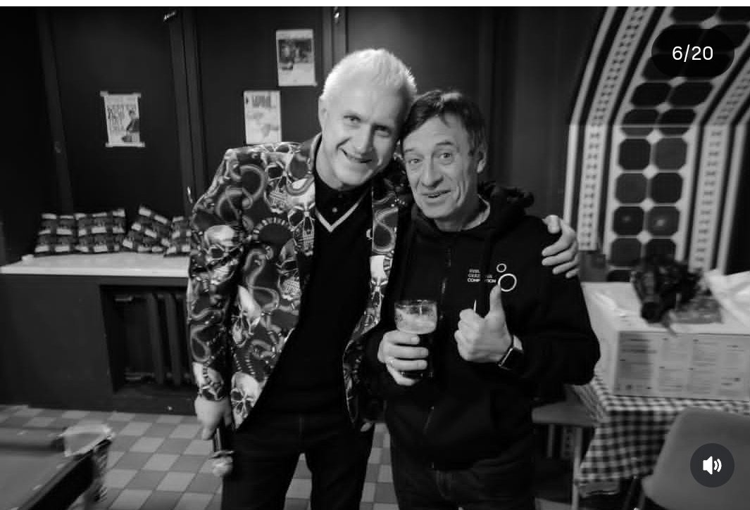 Поручик замечен на юбилее Ильи Никитина (Маррадеры, порт812) с Серёжей Вырвичем