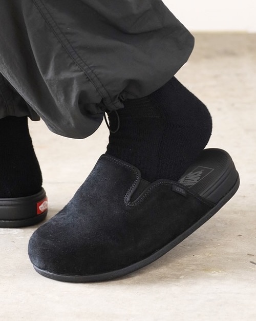 JustFreshKicks's tweet image. Okay Vans 👀