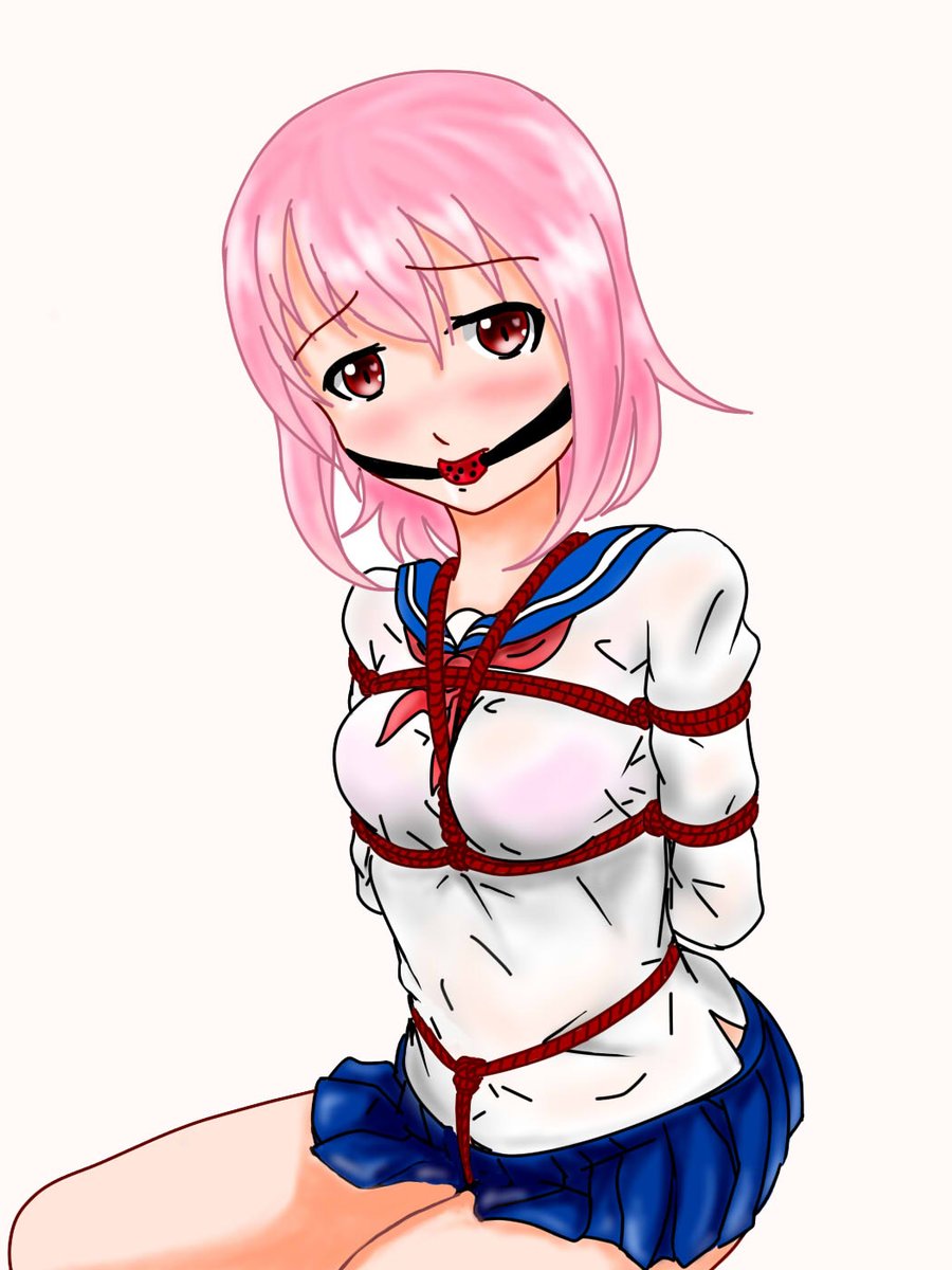 pixiv眺めてたら非公開にした黒歴史みっけ
ちょうど10年前らしい
10年もこういうの描いてるのね… 