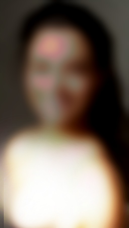 SexySunny sent you a locked message. Can you answer the quiz to unlock it? 
What color shorts am I wearing?
tease.co.in/?lockId=3c5c33…