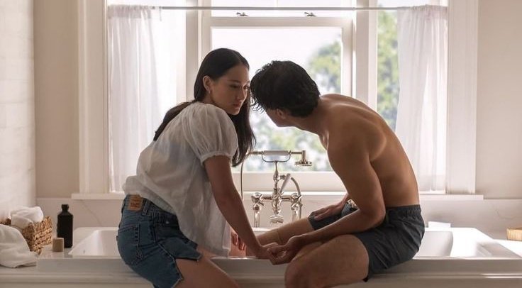 Eli_books_king's tweet image. Entiendo que a muchas personas no les guste, pero YO AMO LOS LIBROS FRIENDS TO LOVERS donde los protagonistas pasan diversas cosas en sus vidas, y que sin importar el tiempo SIEMPRE MANTIENEN ESA CONEXIÓN y AMOR.
VIVO POR EL DRAMA Y ESTAS HISTORIAS ME ENTREGAN TODO