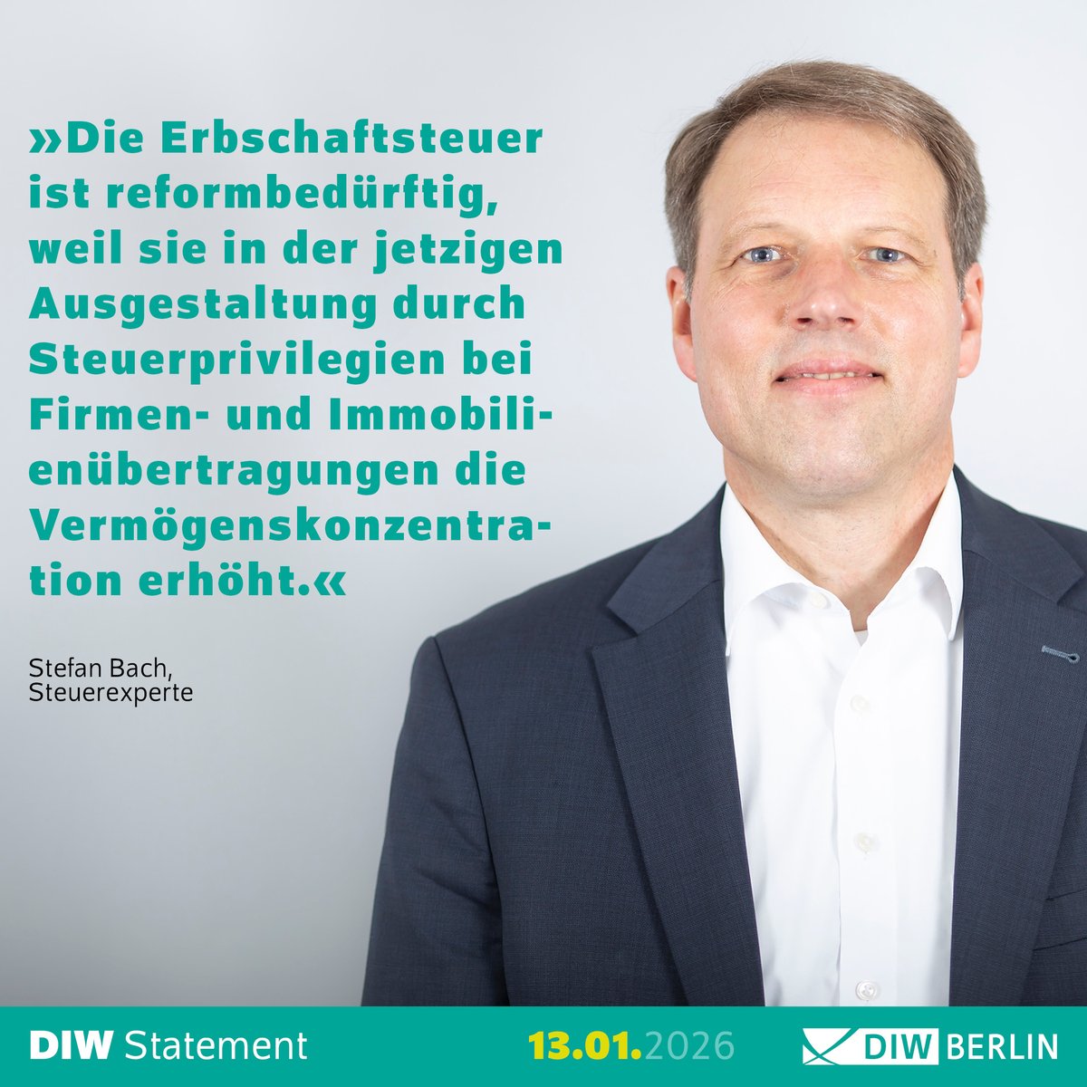 "Wenn man die Freibeträge auf eine Million Euro erhöht, halbiert sich die Zahl der Steuerpflichtigen und der Bürokratieaufwand sinkt damit kräftig."  –  Für  <a href="/SBachTax/">Stefan Bach</a> gehen die Vorschläge der SPD zur Reform der Erbschaftsteuer in die richtige Richtung. diw.de/de/diw_01.c.99…