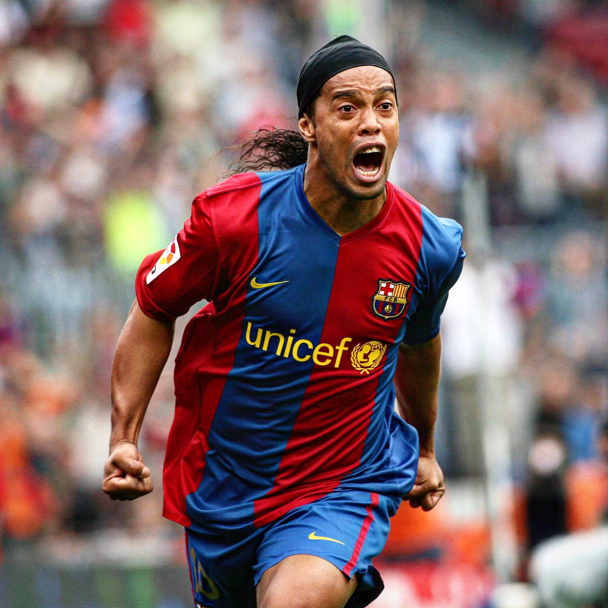 Footballtweet's tweet photo. 📅 On this day, 8 years ago, the legendary Ronaldinho retired from the game. 🤙🇧🇷

🏆 World Cup 
🏆 Champions League
🏆🏆 La Liga
🏆 Serie A
🏆 Copa Libertadores
🏆 Copa América
🏆 Confederations Cup

🗣️ Pep Guardiola: “When Ronaldinho was happy, football was happy.”

🗣️ Thierry Henry: “He played football with joy. He made defenders feel helpless.”

The man who made us all fall in love with football. ❤️✨