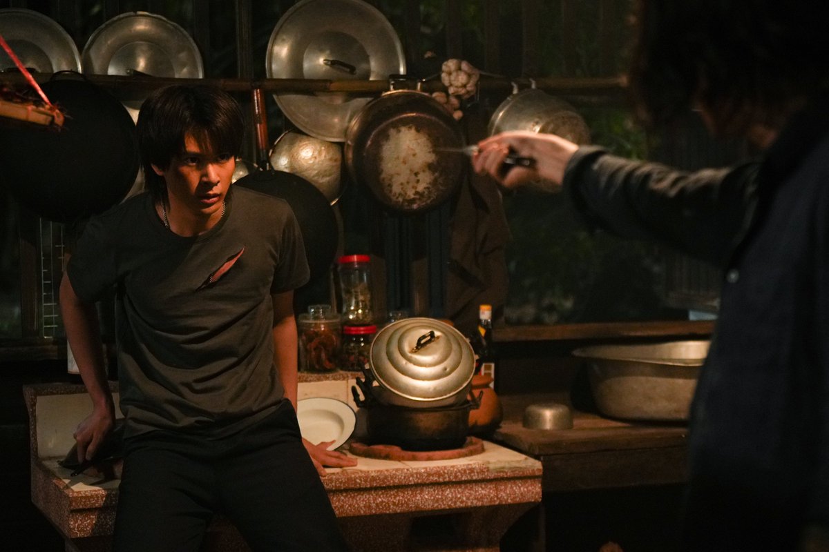 แจ็คนี้ น้องได้สร้างตำนานบทใหม่ในภาคนี้อีกแล้ว จากฉากภายเรือสู่ฉากๆ นึงที่โบ๊ะบ๊ะมาก คนในโรงพร้อมใจกันขำ 555555 แต่ถ้าอยากรู้ว่าเป็นฉากไหนไปรอดูกันเอาเอง #พนอ2 #JackieJackrin