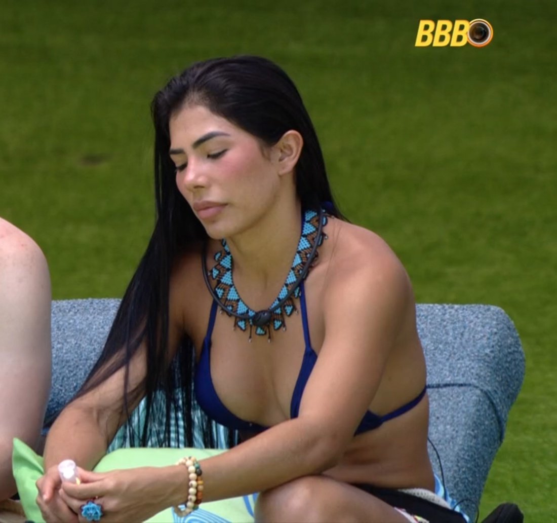 bwneca's tweet image. essa cunhã é bela viu