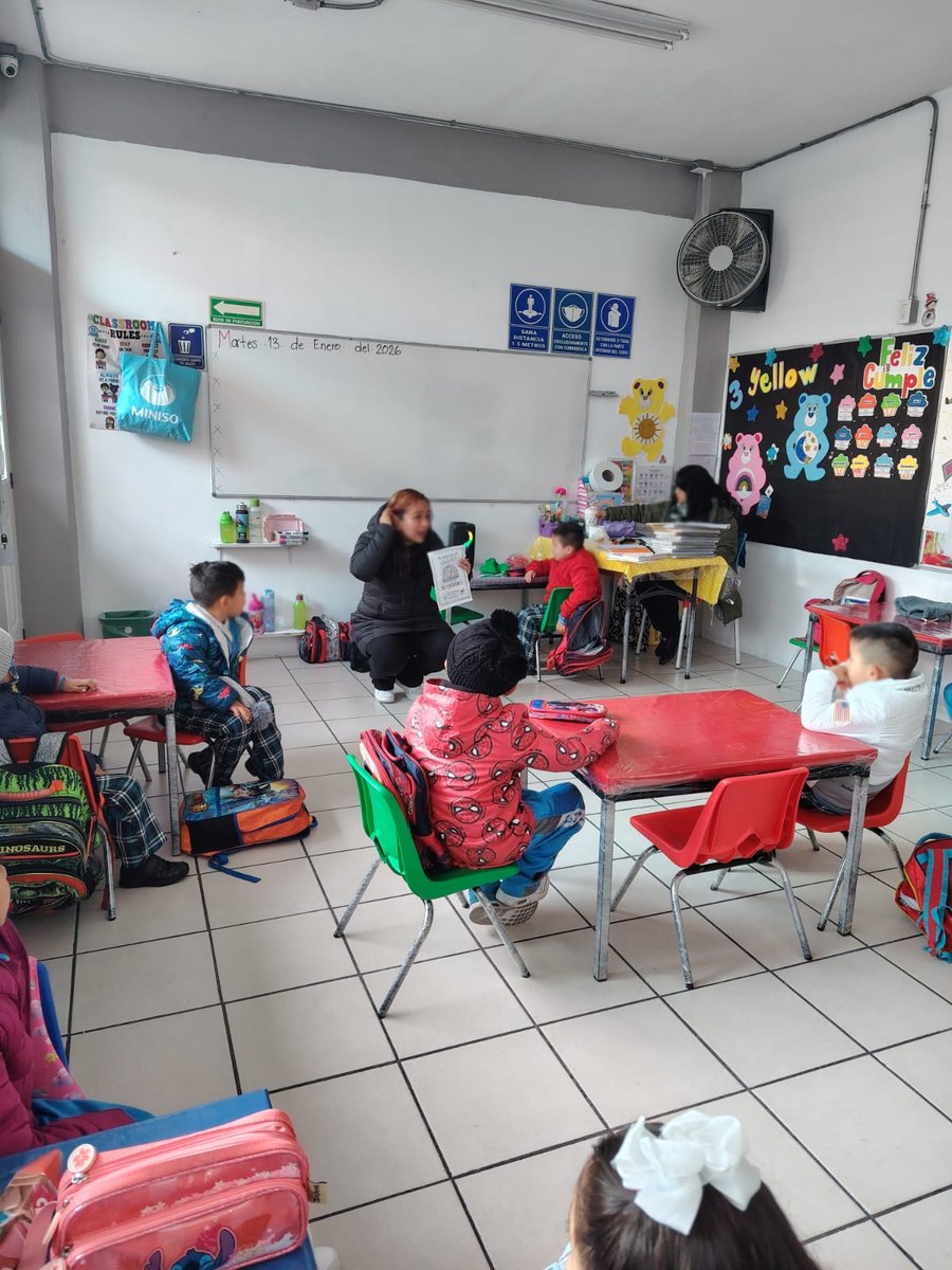 cedit_tecamac's tweet photo. En el marco de la Estrategia Nacional de Lectura 2024-2030 "Maratón por la Lectura y con motivo de la conmemoración de los 100 Años de la Educación secundaria en México,  Centro de Desarrollo Integral Tecámac, Felipe Villanueva, nivel preescolar.
@SEP_mx https://t.co/jAl1s4BMdF