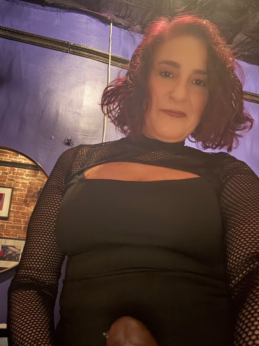 MsChellenyc's tweet image. Behind every strong man should be a strong woman pegging him. 
#SadistwaSmile
@RealDommesSoFl 
@NYCCollectiveof 
@MistressAl