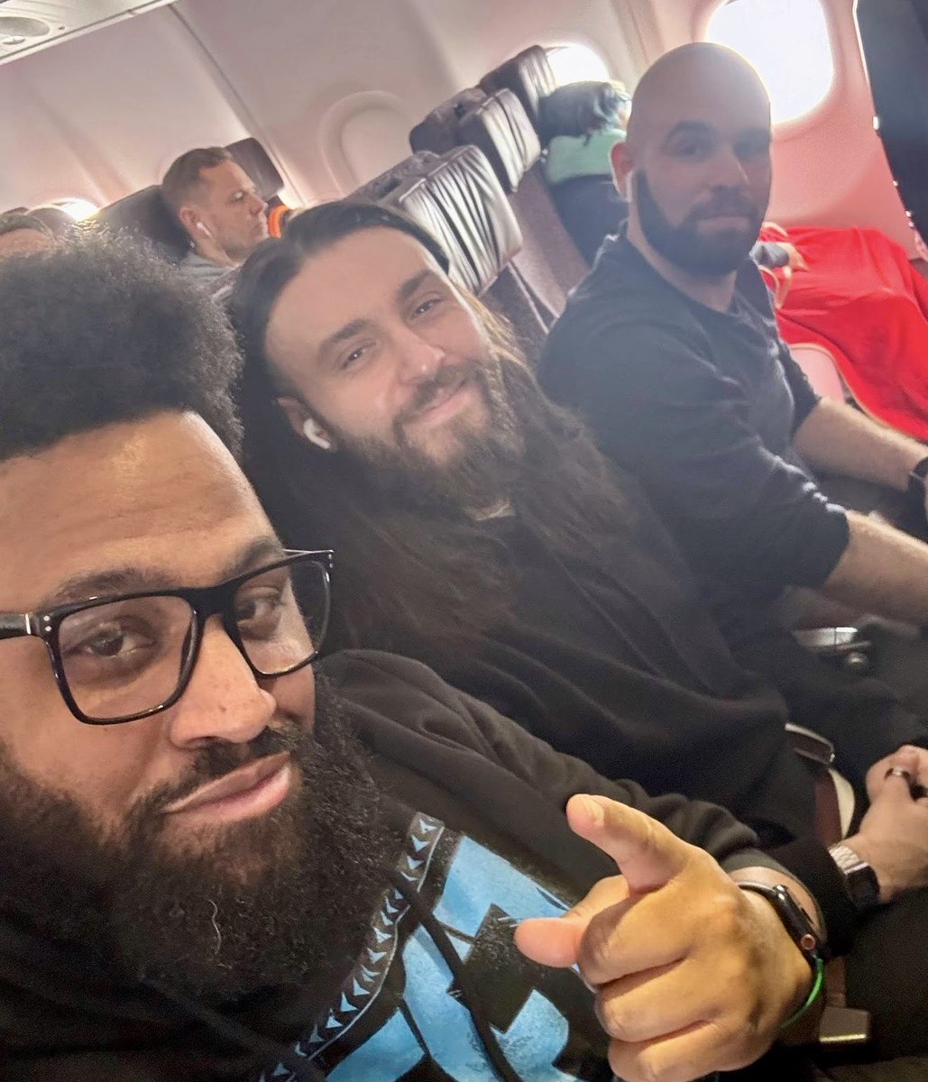 Take me back 🥹
The WWE 2K24 pre-launch event in Florida 🇺🇸
Being in a room full of insanely talented content creators, all brought together by the same love for wrestling and gaming, was something special.

Here’s hoping we get to do it all again… maybe for WWE 2K26 or WWE 2K27