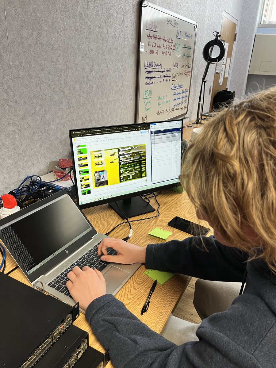 Maconaquah Tech tweet media