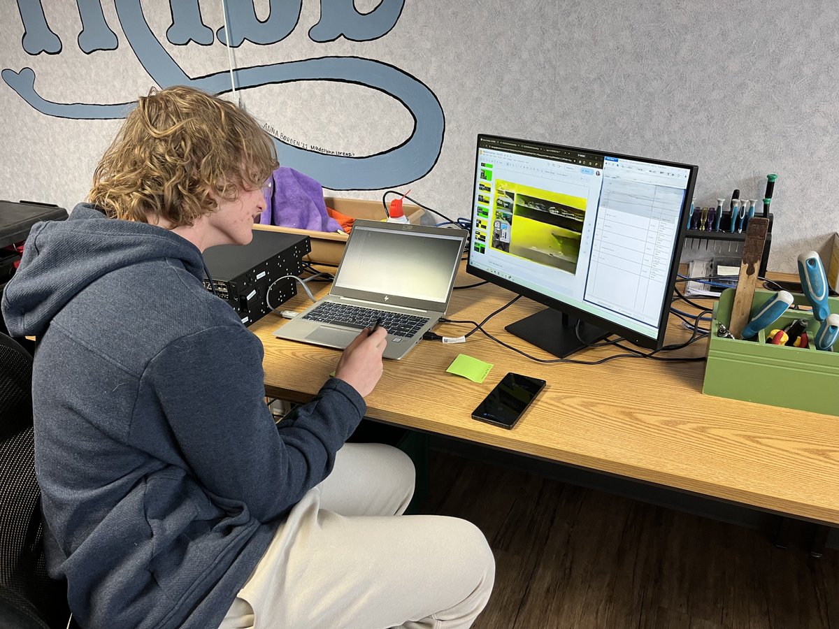 Maconaquah Tech tweet media