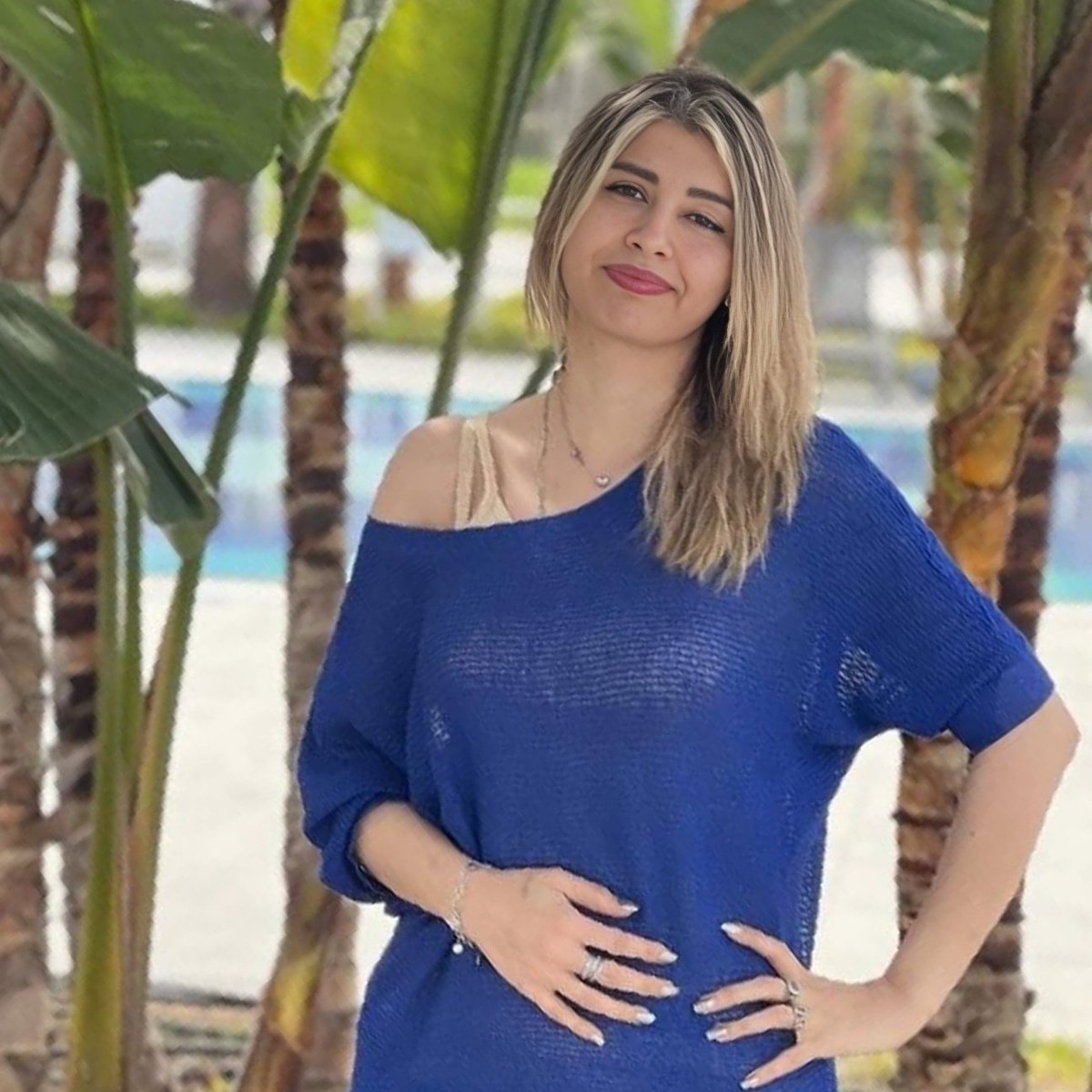 Dr. Mahsa Dezfulian-Kermanshahi was murdered by the Islamic Republic regime in Tehran for demanding freedom.

Remember her name.