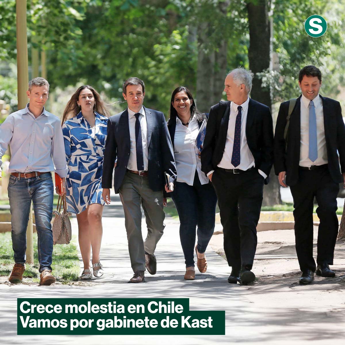 Con solo 1 UDI y 1 RN confirmados en el gabinete de Kast, crece la molestia en Chile Vamos. Reclaman ministros técnicos sin experiencia política y temen un Congreso sin alineamiento. ¿Error de diseño? 👉 lasegunda.com