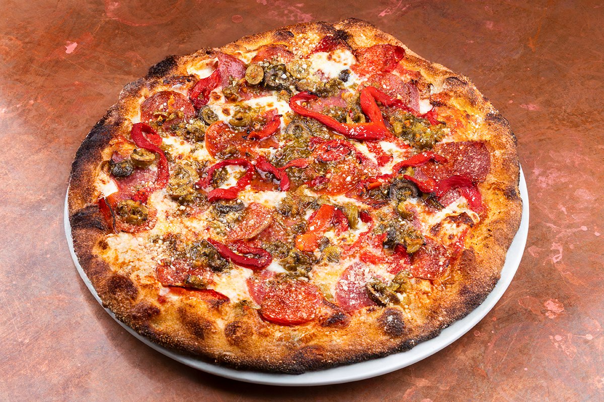 Our favorite day to have a Pizza Rustica? Every day that ends in a y 🍕
.
.
.
.
#pizza #stonefiredpizzas #pizzaparty