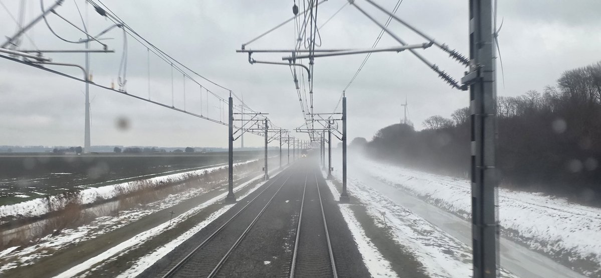 Aanrijding met auto tussen Leeuwarden