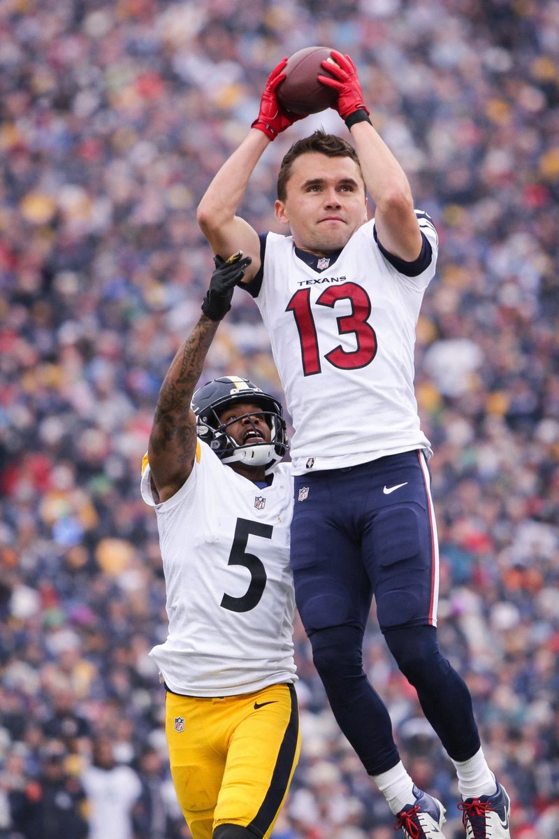 PolymarketBlitz's tweet image. Charlie Kirk stats last night:

     - 8 receptions
     - 144 yards

*According to Stephen A. Smith