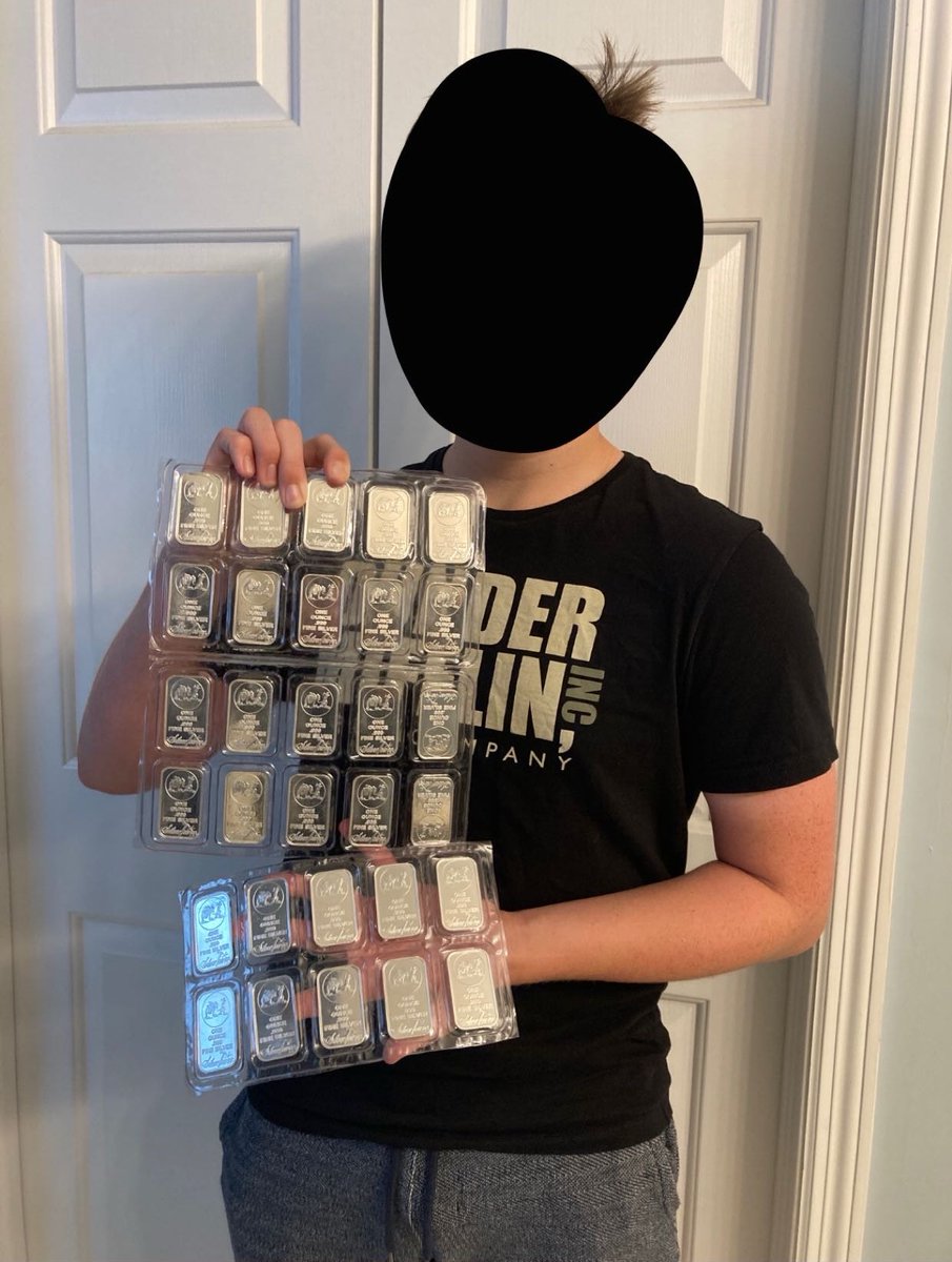 Lil Fish tweet media