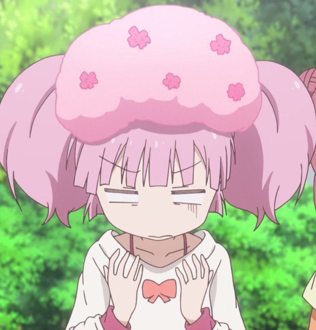 ZeuFoot's tweet image. カフェで隣の席のカップルがずっと喧嘩してて落ち着かない
 せっかくの休日なのに台無しだ 🧐