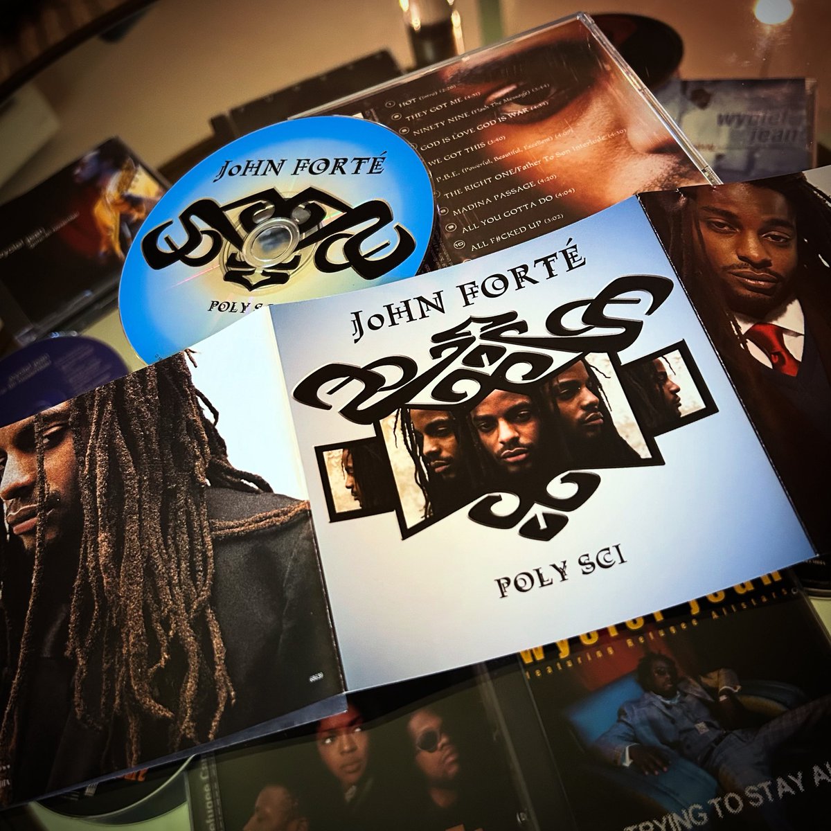 hiphopgods's tweet image. R.I.P. John Forté…🙏🏻

#restinpower #ripjohnforte #hiphopgods