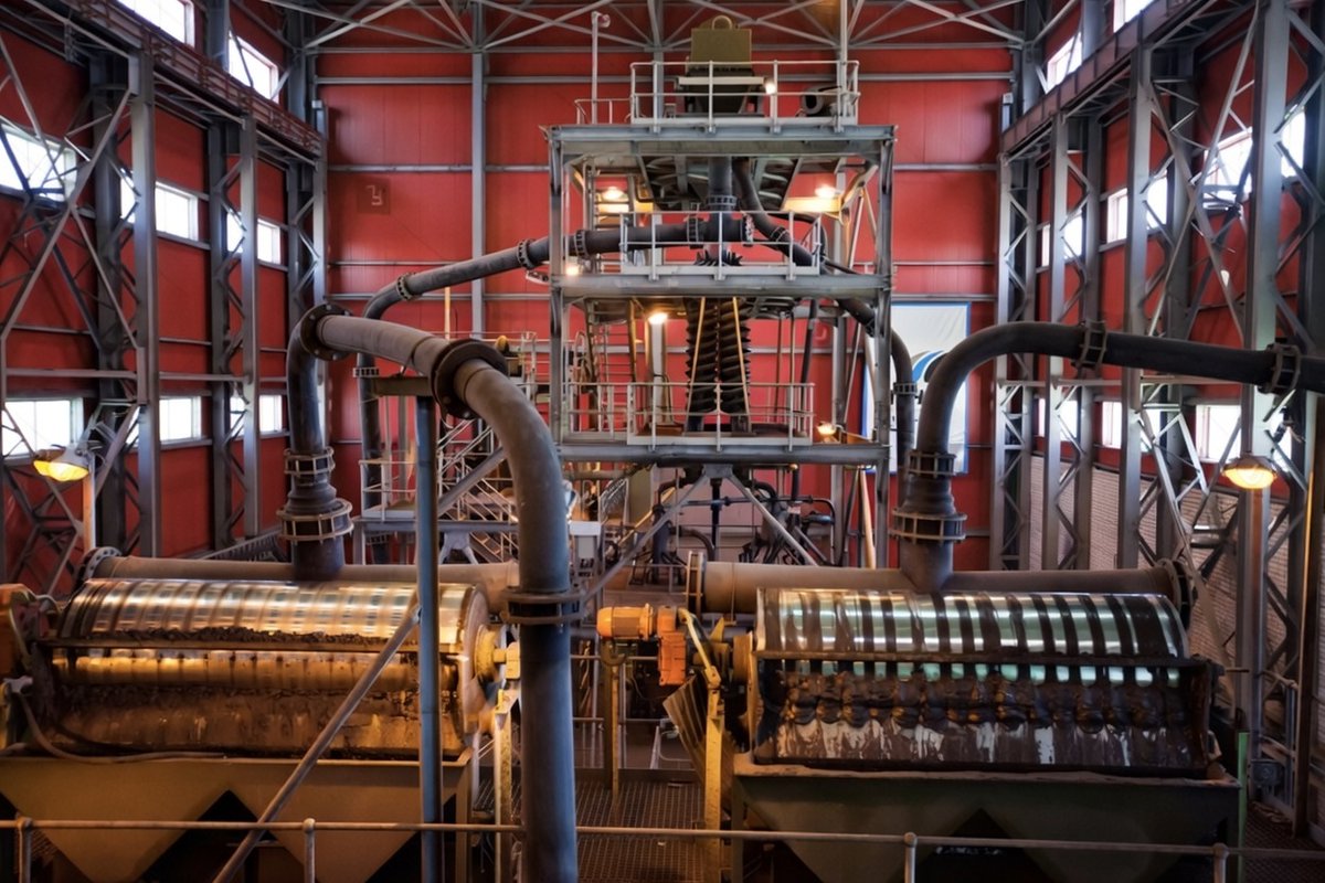 OreNexus avanza con la separación magnética del red mud, recuperando metales valiosos a partir de residuos industriales.

Muy pronto entraremos en producción a plena capacidad, transformando desechos en valor y dando un paso más hacia una industria más sostenible.