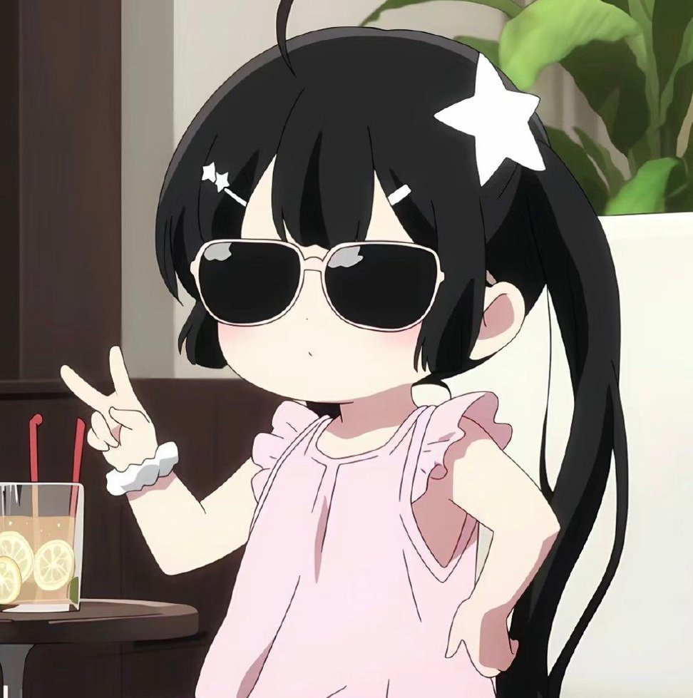 rivasdevas's tweet image. 今日は湿度が高くて髪がまとまらない
ヘアスプレーが手放せない 🐂