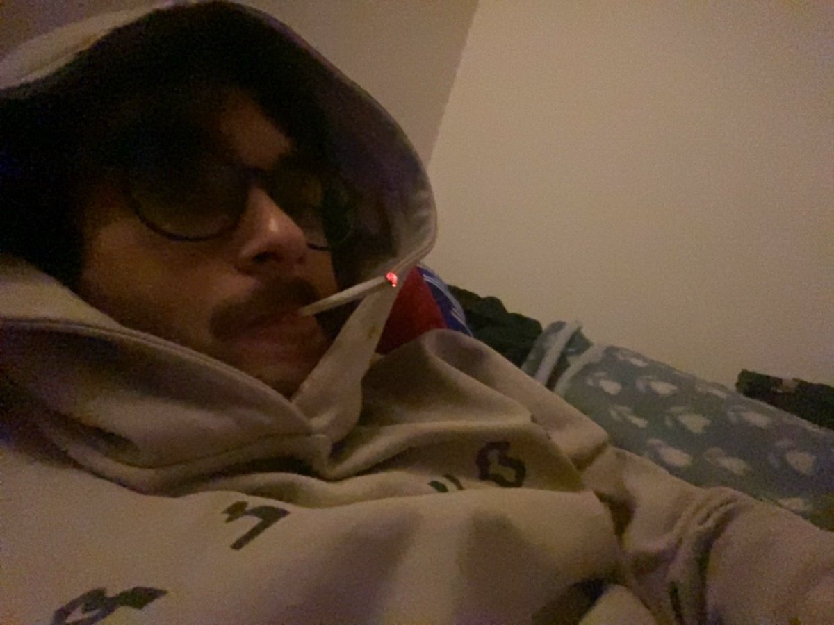 underpaint's tweet image. 