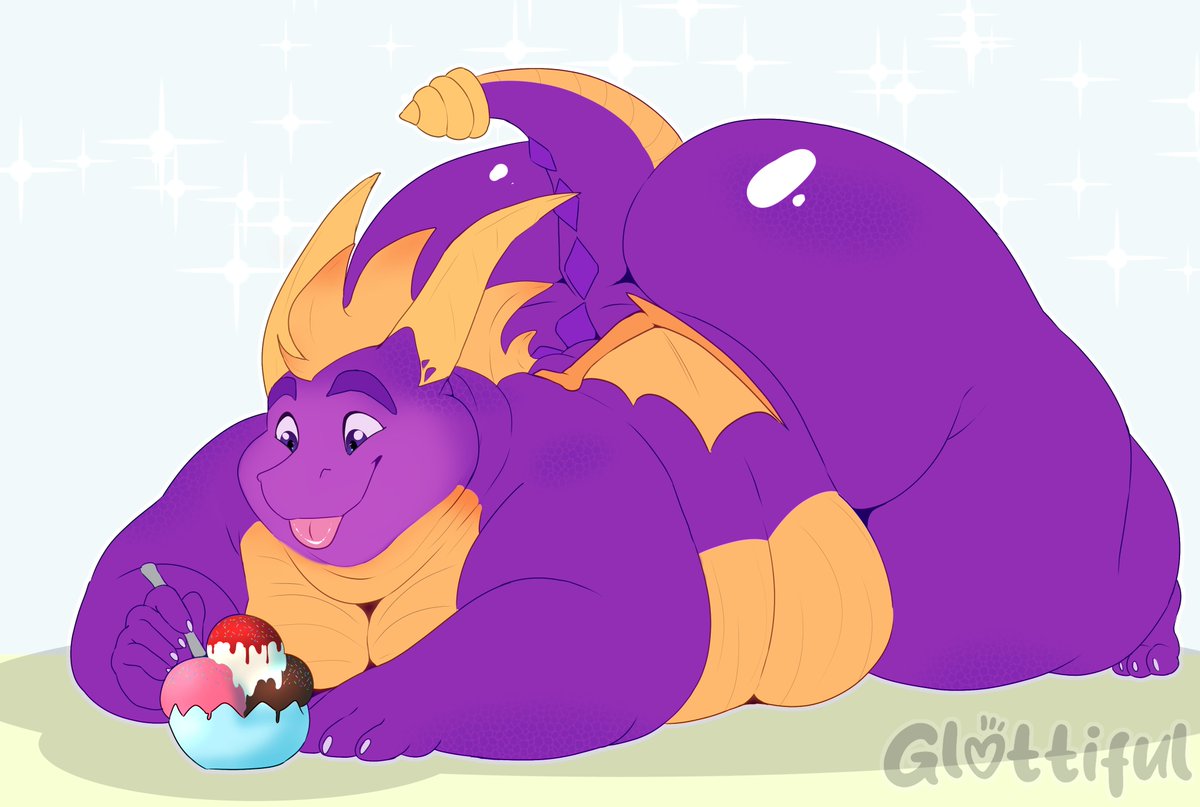 glottiful's tweet image. Enjoying ice cream day!