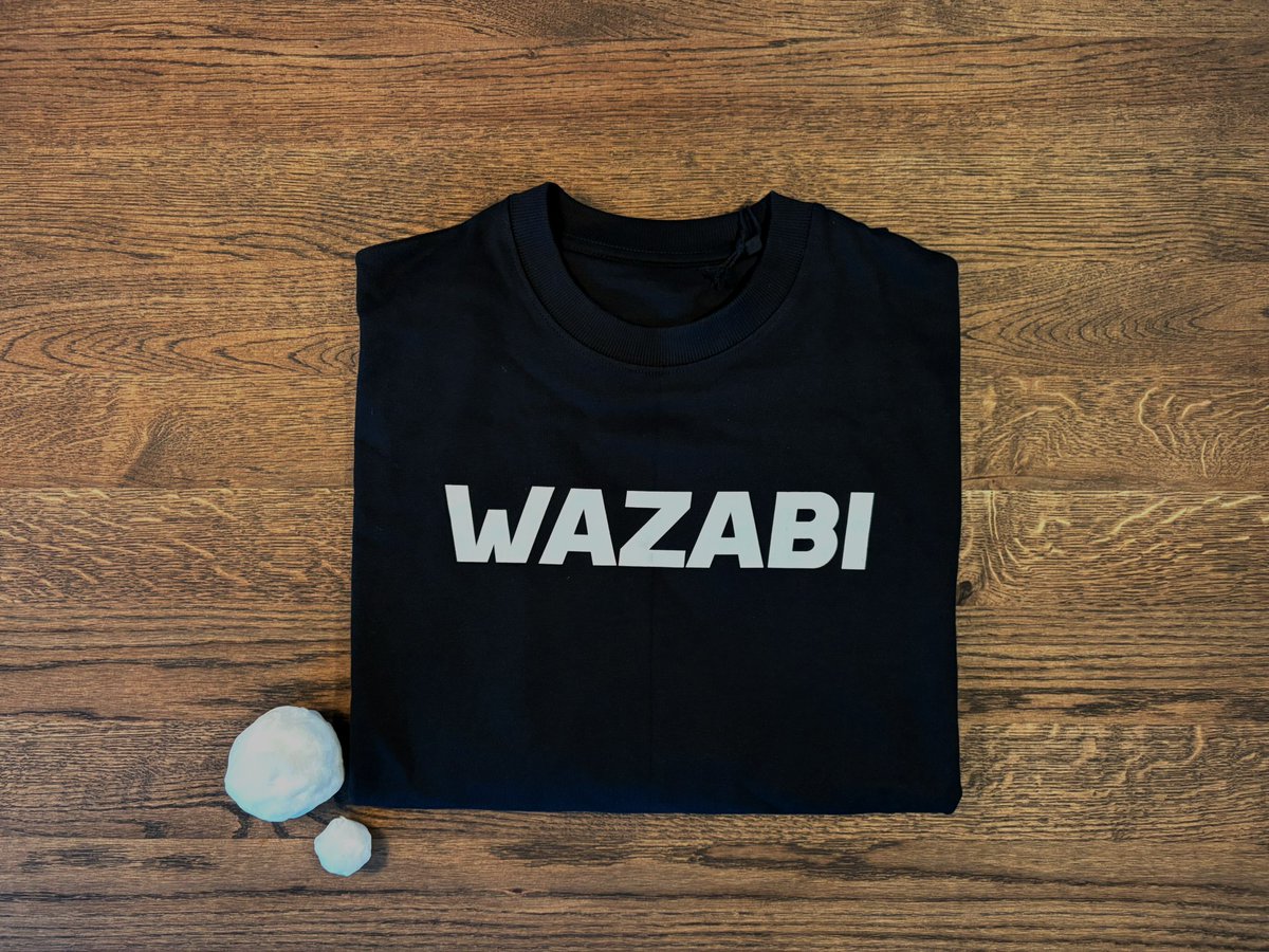 WAZABIGG's tweet image. 🧊 New drop: WAZABI Winter Drop🧊 

Ice outside - Fire inside!
Introducing the “Fueled by Winter” sweatshirt
Oversized and made to handle the season.

Also available in a fresh new t-shirt version.
🛒 Limited stock at shop.wazabi.gg
#StruggleFuel #WAZABI #WinterDrop