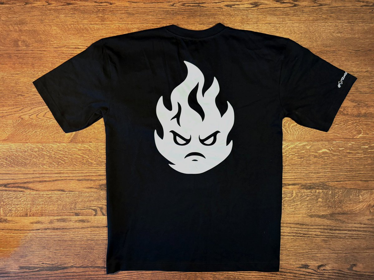 WAZABIGG's tweet image. 🧊 New drop: WAZABI Winter Drop🧊 

Ice outside - Fire inside!
Introducing the “Fueled by Winter” sweatshirt
Oversized and made to handle the season.

Also available in a fresh new t-shirt version.
🛒 Limited stock at shop.wazabi.gg
#StruggleFuel #WAZABI #WinterDrop