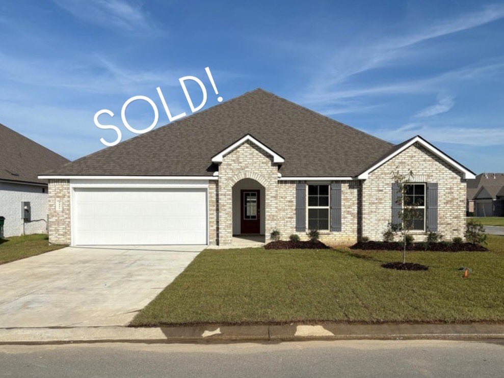 TylerAlbrecht10's tweet image. Instead of selling twice for commissions, I helped William keep his first home as a rental and buy a bigger one 📈🏡

He’s now building passive income for life—and as a veteran 🇺🇸 bought his $260K home with just $50 out of pocket 🎯

Want to retire early? #TalkToTyler